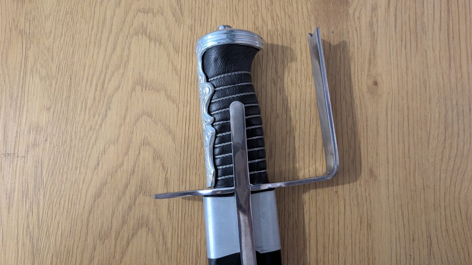 17th-Century Polish Hussar Sabre — Forged, Hardened & Lightweight - Image 2